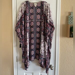 Floral Patterned Kimono - Pink and Black